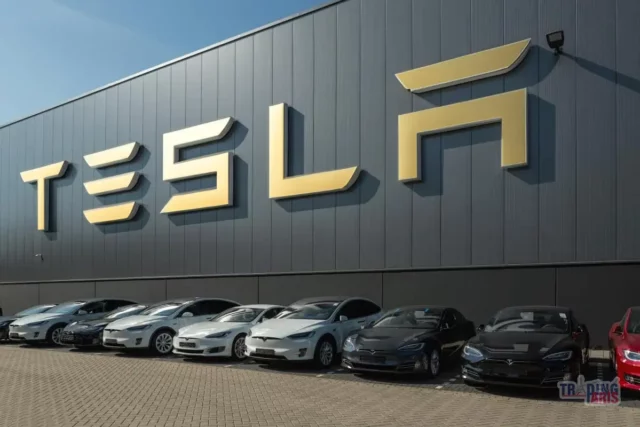 Tesla déjà des problèmes de sécurité ?? Tesla Rappelle Près de 200 000 Véhicules aux États-Unis Siege social auto Tesla