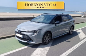 VTC ou taxi à Saint-Nazaire : Optez pour Horizon VTC 44, votre alternative haut de gamme Véhicule premium Horizon VTC 44, alternative au taxi à Saint-Nazaire, Pornichet et Grand Ouest. Service VTC disponible 24/7 pour trajets professionnels et privés.